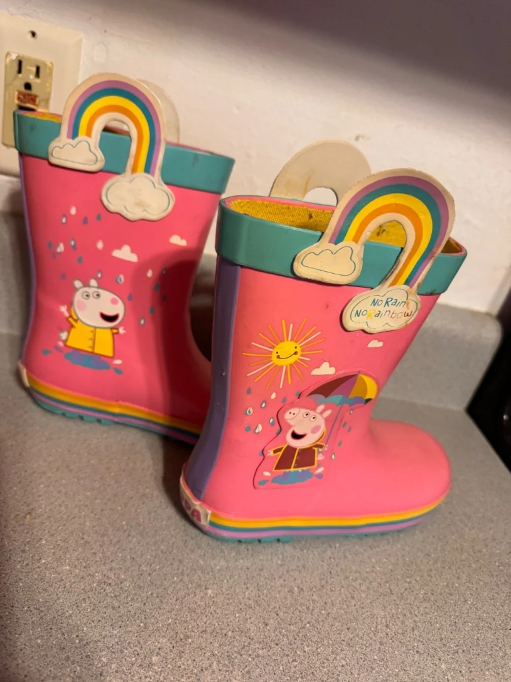 Peppa Pig Pink Rainbow Handle Kids Rain Boots size 11-12